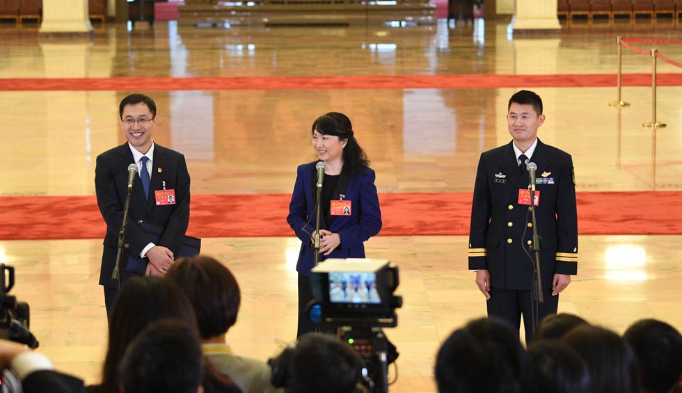 孟祥飛、李媛、曹先建接受采訪