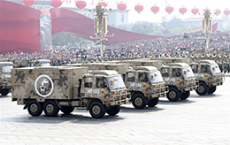 補給供應方隊：聯保&ldquo;鐵騎&rdquo;接受檢閱