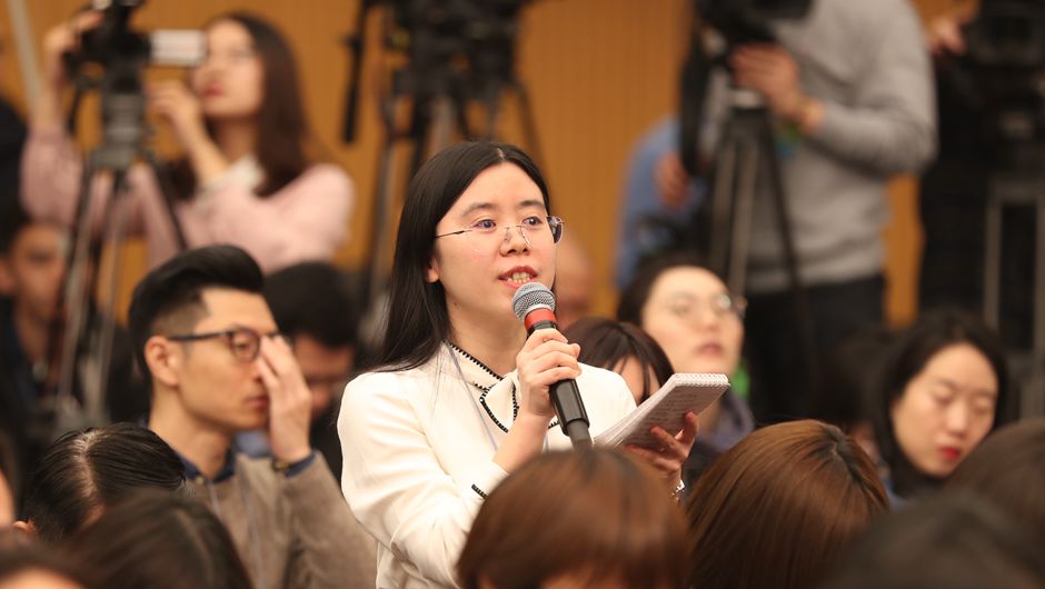 南方報(bào)業(yè)全媒體、南方都市報(bào)記者提問