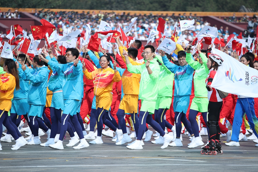 群眾大游行，歡樂(lè)的海洋！