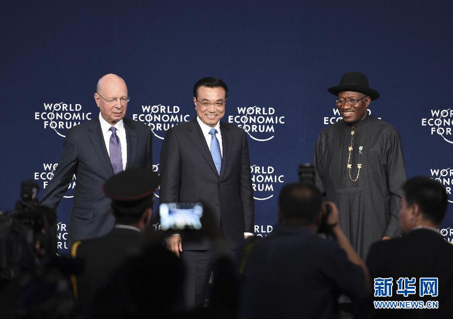 5月8日，中國國務院總理李克強在阿布賈出席第24屆世界經濟論壇非洲峰會全會，發表題為《共同推動非洲發展邁上新臺階》的特別致辭。新華社記者 李學仁 攝 