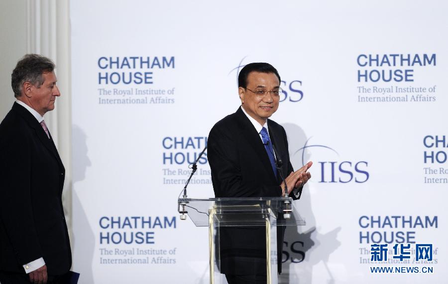 6月18日，國務院總理李克強在倫敦金融城市長官邸面向英國皇家國際問題研究所和國際戰略研究所兩大智庫發表題為《共建包容發展的美好世界》的演講。新華社記者 張鐸 攝