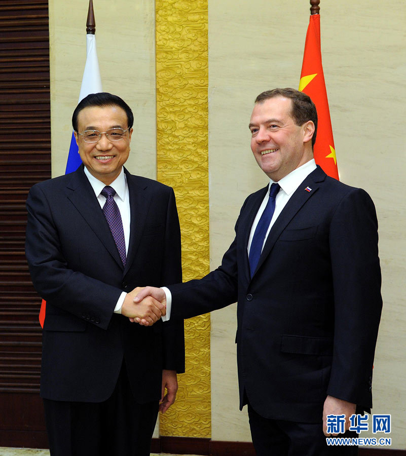 12月15日，中國國務院總理李克強在阿斯塔納會見俄羅斯總理梅德韋杰夫。 新華社記者 饒愛民 攝