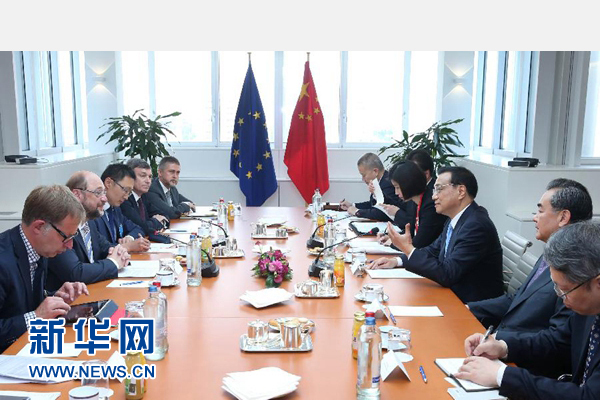 當?shù)貢r間6月29日上午，國務(wù)院總理李克強在布魯塞爾會見歐洲議會議長舒爾茨。 新華社記者 龐興雷 攝