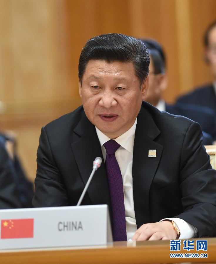 7月9日，金磚國(guó)家領(lǐng)導(dǎo)人第七次會(huì)晤在俄羅斯烏法舉行。中國(guó)國(guó)家主席習(xí)近平、俄羅斯總統(tǒng)普京、巴西總統(tǒng)羅塞夫、印度總理莫迪、南非總統(tǒng)祖馬出席。這是習(xí)近平發(fā)表題為《共建伙伴關(guān)系　共創(chuàng)美好未來(lái)》的主旨講話。新華社記者 饒愛(ài)民 攝 