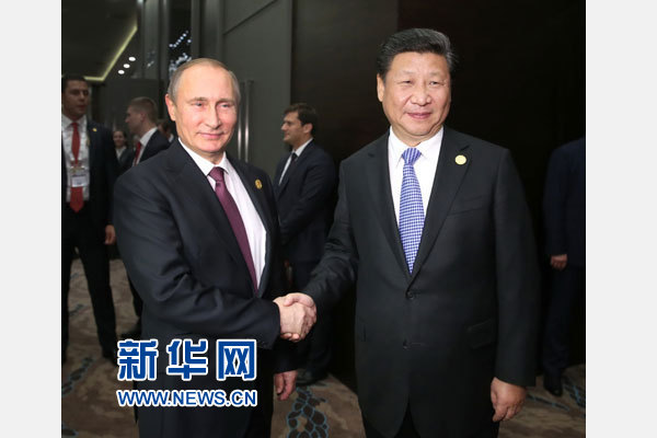 11月15日，國家主席習近平在土耳其安塔利亞會見俄羅斯總統普京。 新華社記者馬占成攝