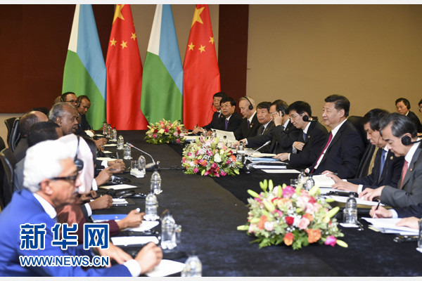 12月3日，國家主席習近平在約翰內斯堡會見吉布提總統(tǒng)蓋萊。新華社記者 謝環(huán)馳 攝 

