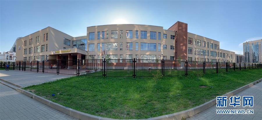 （習近平出訪配合稿&middot;圖文互動）（3）通訊：中國&ldquo;明珠&rdquo;閃耀圣彼得堡&mdash;&mdash;記中國大型綜合開發項目&ldquo;波羅的海明珠&rdquo;