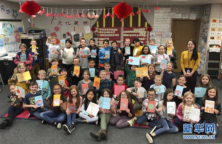 (國際·圖文互動)(1)“我們想請習爺爺一起吃甜甜圈”——美國卡斯卡德小學師生欣喜收到習近平主席復信