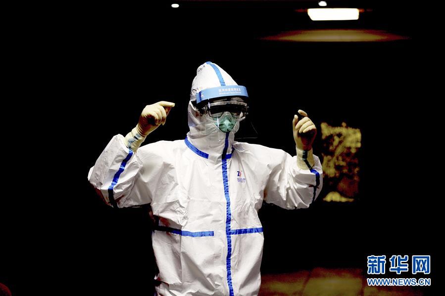 （國(guó)際疫情&middot;圖文互動(dòng)）（5）通訊：經(jīng)驗(yàn)豐富裝備精良 中國(guó)專(zhuān)家組在伊拉克助力抗疫