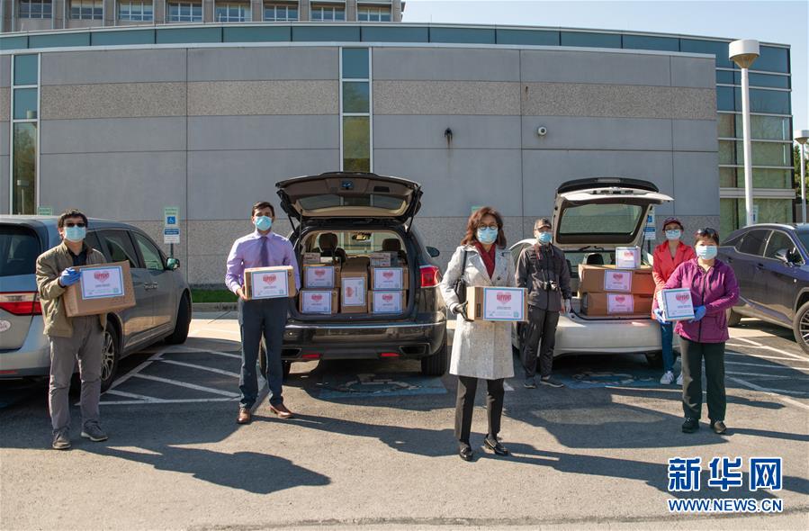 （國際疫情&middot;圖文互動）（1）通訊：你們的支持溫暖人心&mdash;&mdash;記在美華人向當(dāng)?shù)蒯t(yī)護人員捐助防疫物資