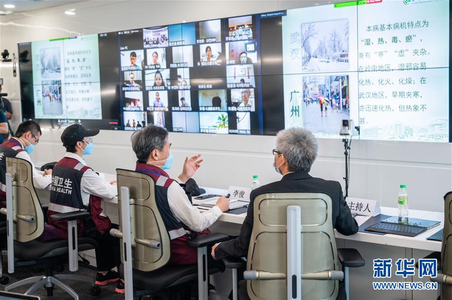  （新華全媒頭條&middot;圖文互動）（4）白衣執甲為蒼生&mdash;&mdash;全球抗疫戰場醫護人員群像