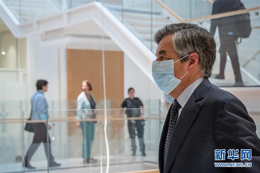 （國際）（5）法國前總理菲永夫婦因&ldquo;空餉&rdquo;案獲刑