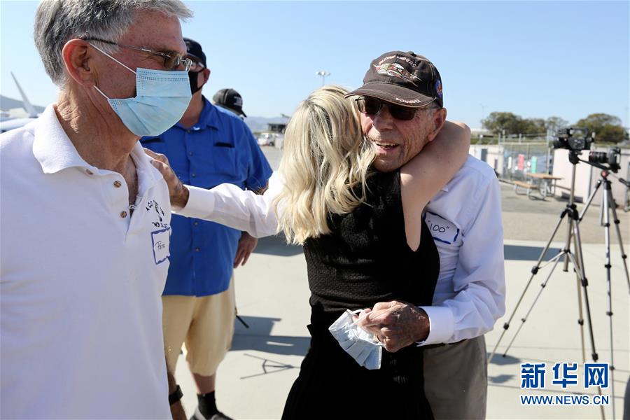 (國際·圖文互動)(6)“飛虎隊”百歲老兵駕機重上藍天