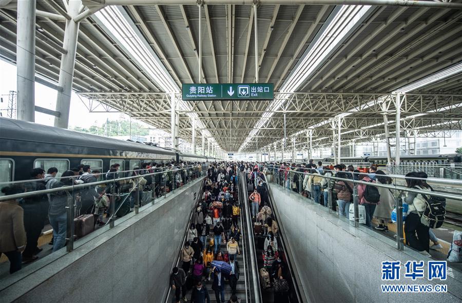 (新華全媒頭條·圖文互動)(2)海納百川共揚帆——黨的十九大以來以習近平同志為核心的黨中央引領中國高水平對外開放紀實