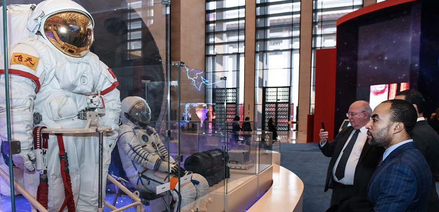 &ldquo;偉大的變革&mdash;&mdash;慶祝改革開放40周年大型展覽&rdquo;迎來外賓專場