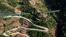 新華全媒+｜高鐵時代，大涼山鐵軌上流淌&ldquo;慢幸福&rdquo;