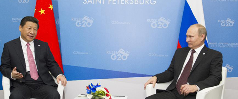 2013年9月，習近平會見俄羅斯總統(tǒng)普京